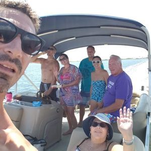 Meet your Posher, Jonathan